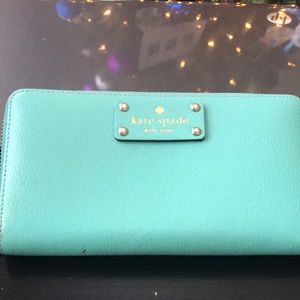 Kate Spade Neda wallet